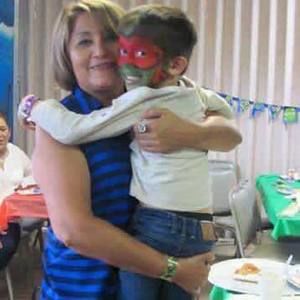 Meet your Posher, Toni